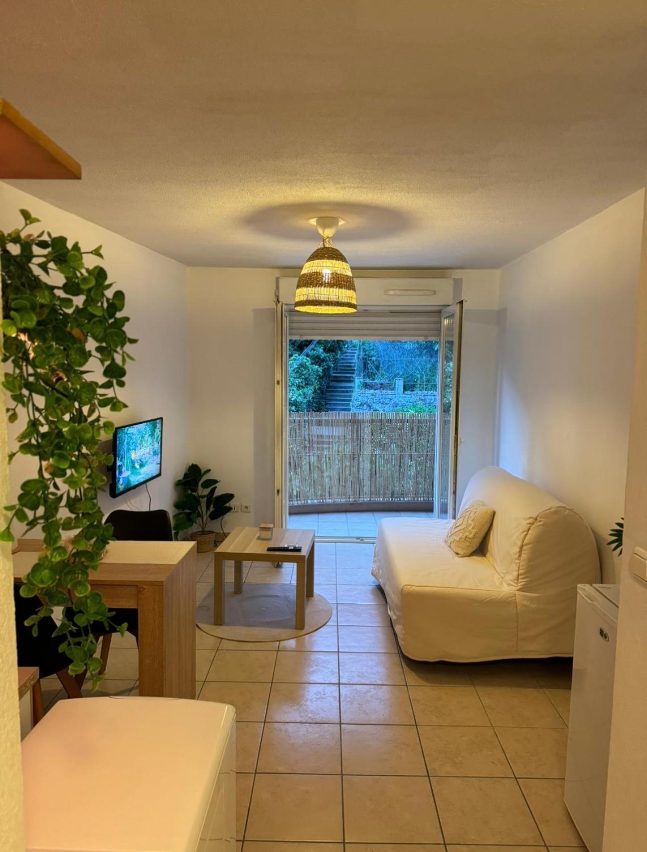 Studio Confortable Avec Vue Niza Exterior foto